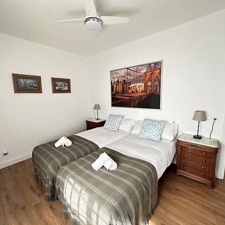 Abades Suite Junto A La Catedral De Sevilla Kültér fotó
